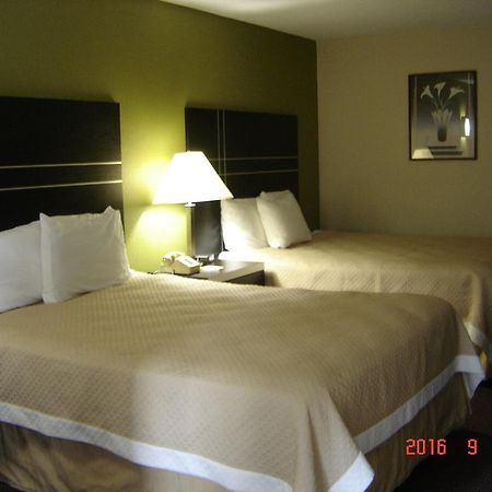 Days Inn Oil City Conference Center Dış mekan fotoğraf