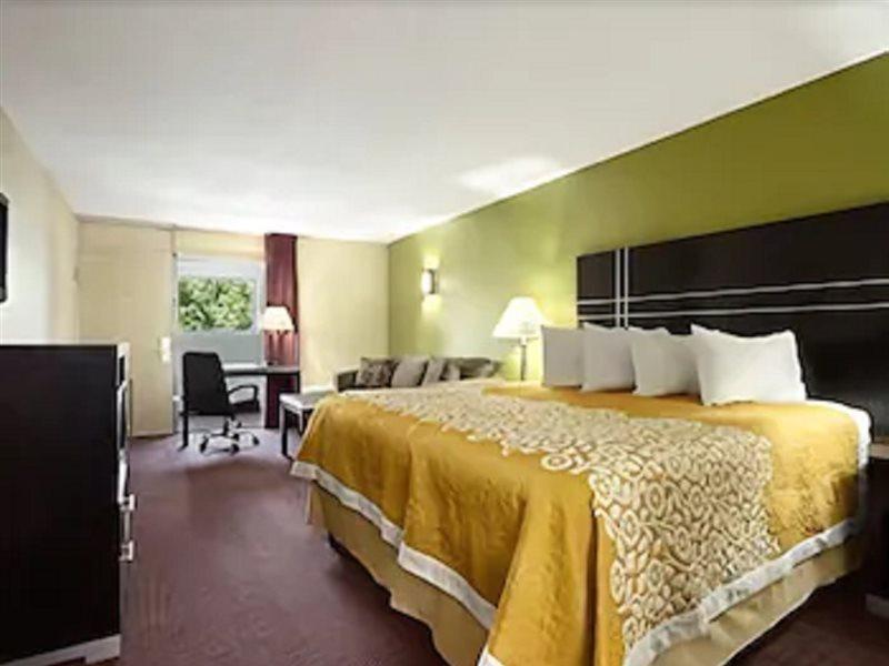 Days Inn Oil City Conference Center Dış mekan fotoğraf