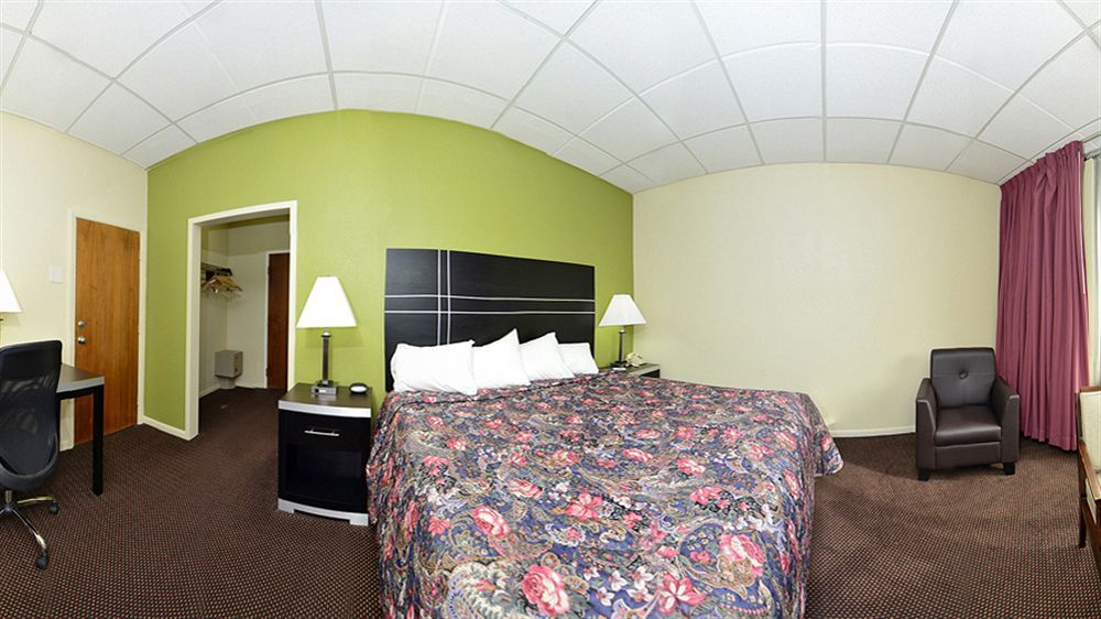 Days Inn Oil City Conference Center Dış mekan fotoğraf